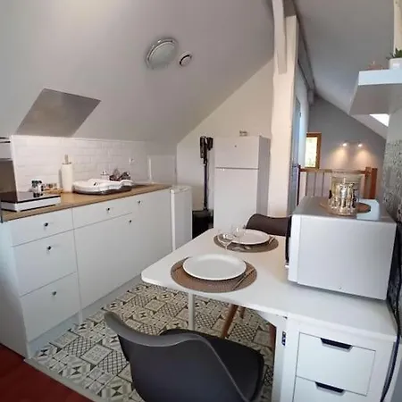Apartment Cosy Calme Et Propre